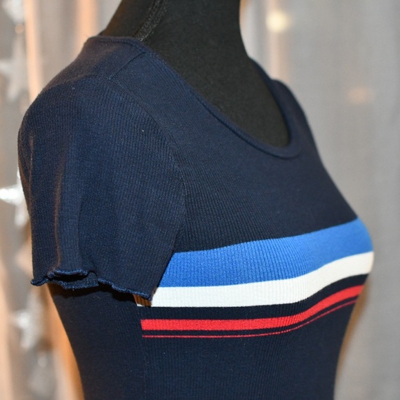 Garage Knit Top Size Small - Picture 4 of 10